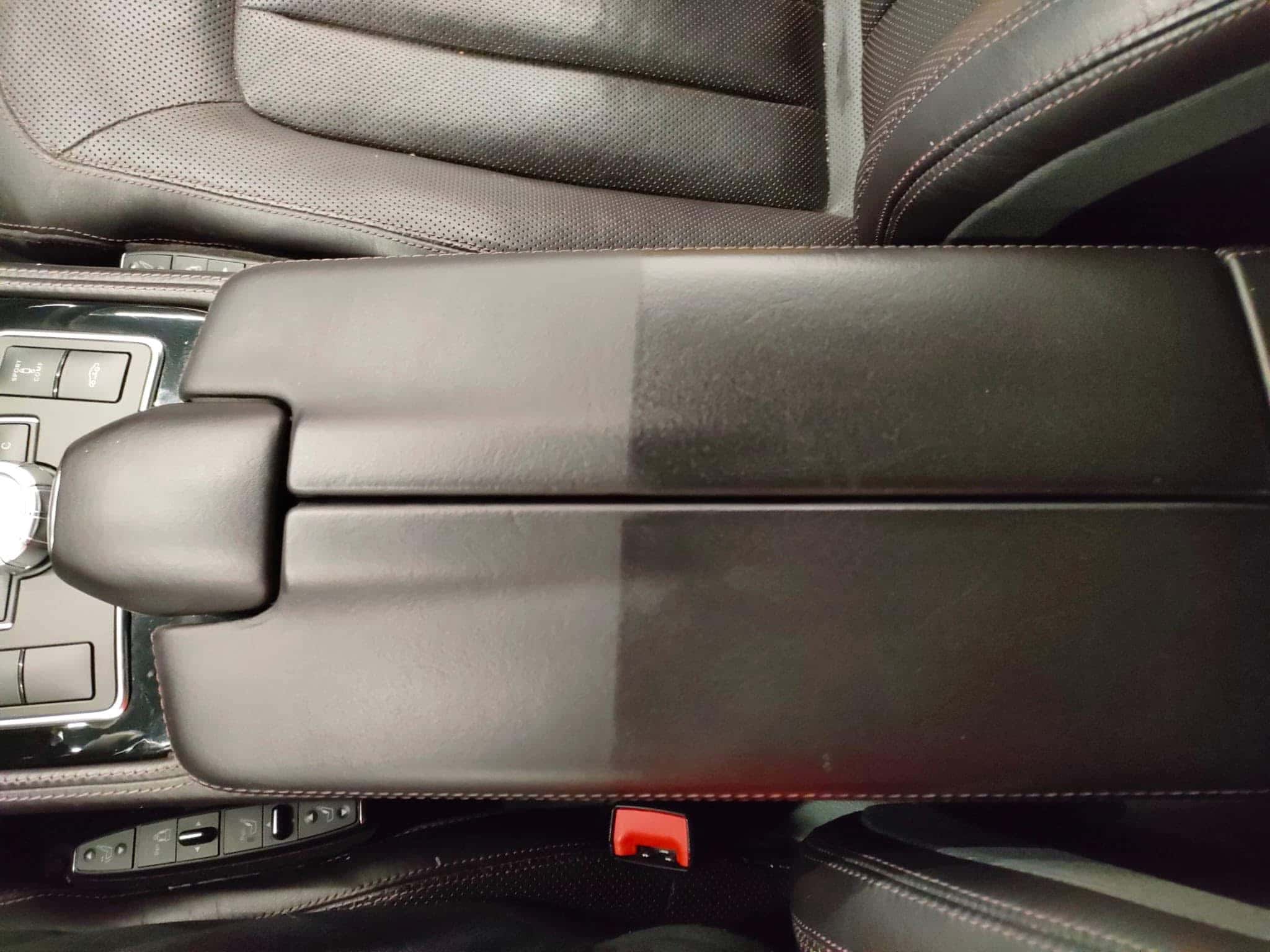 Curățare interior auto